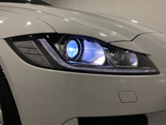 2025 Jaguar Xf