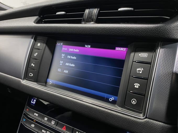2025 Jaguar Xf