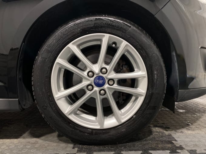 2025 Ford C-max