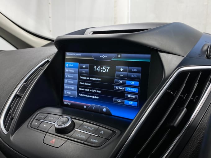 2025 Ford C-max