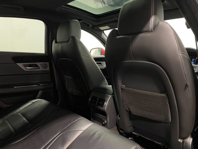 2025 Jaguar Xf