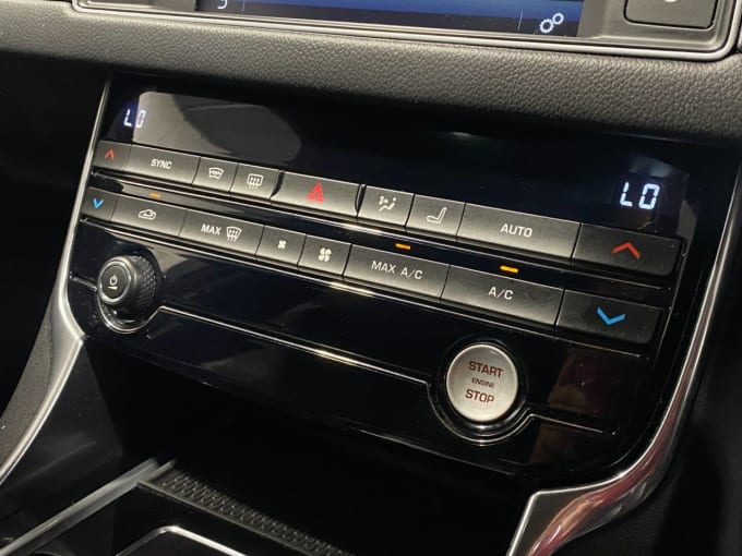 2025 Jaguar Xf