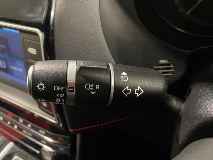2016 Jaguar Xe