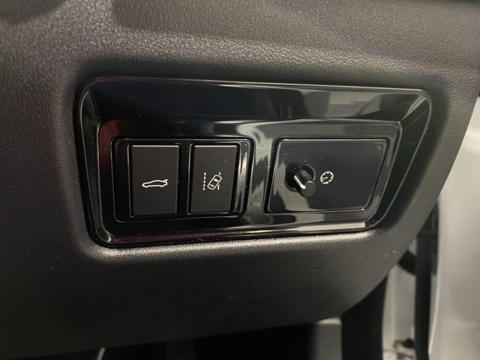 2016 Jaguar Xe