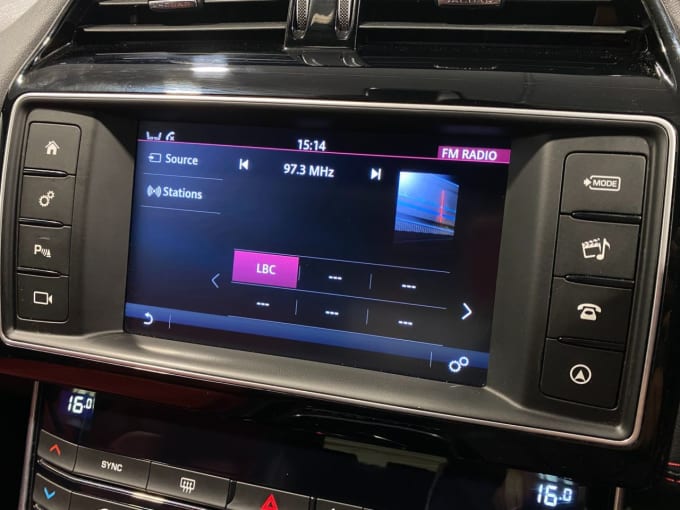 2016 Jaguar Xe