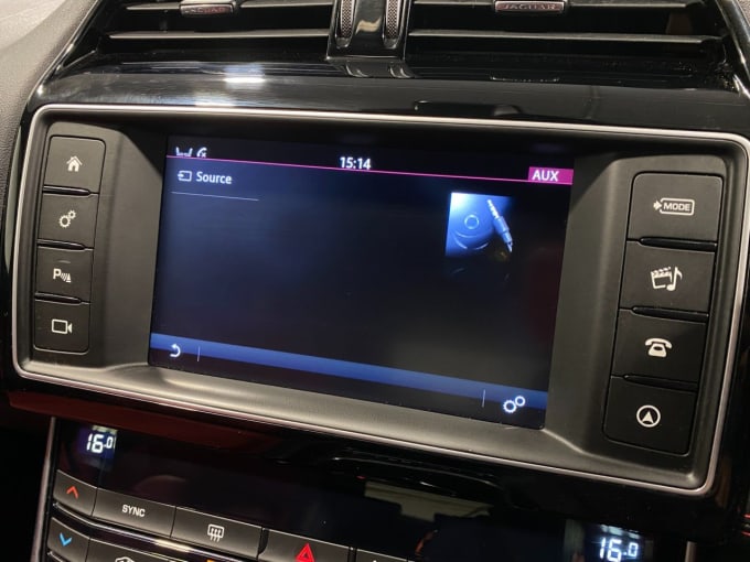 2016 Jaguar Xe