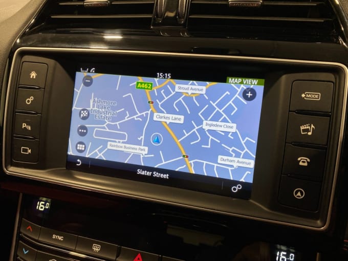 2016 Jaguar Xe