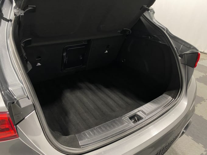 2025 Infiniti Q30