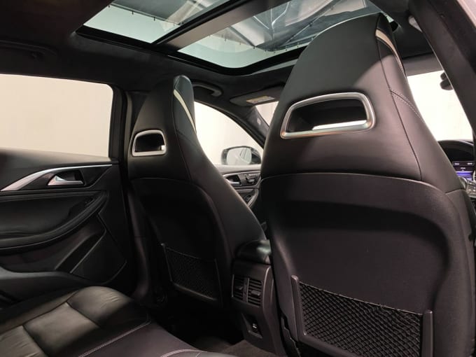 2025 Infiniti Q30