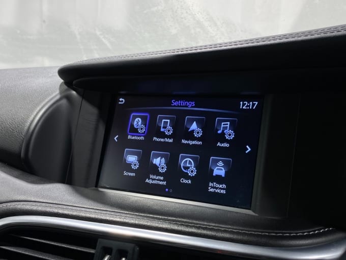 2025 Infiniti Q30