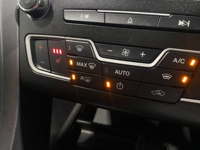2025 Ford Mondeo