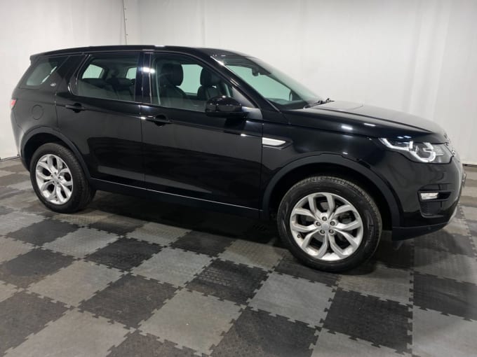 2025 Land Rover Discovery Sport