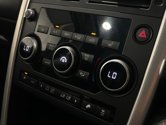 2025 Land Rover Discovery Sport