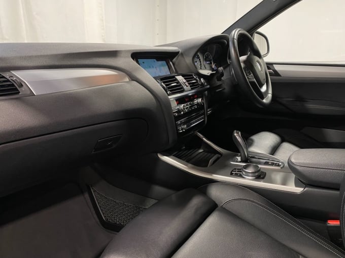 2025 BMW X4