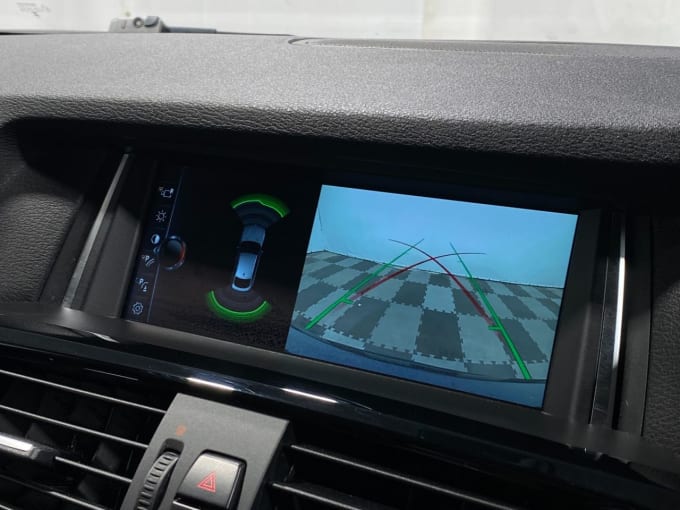 2025 BMW X4