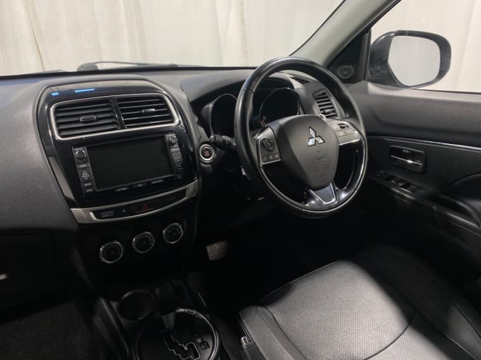 2025 Mitsubishi Asx