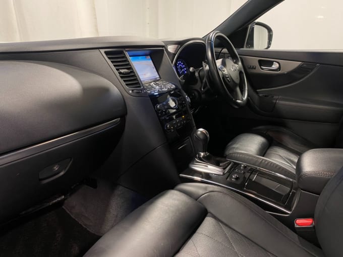 2025 Infiniti Qx70