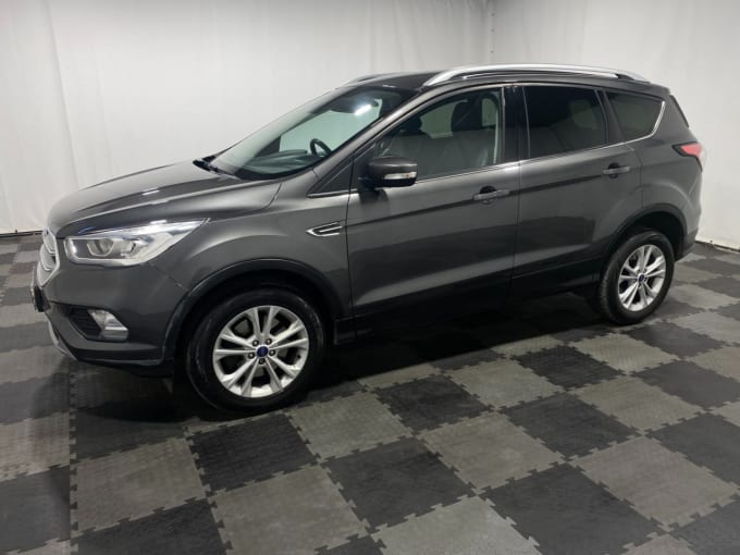 2025 Ford Kuga