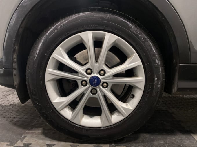 2025 Ford Kuga