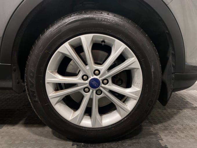 2025 Ford Kuga