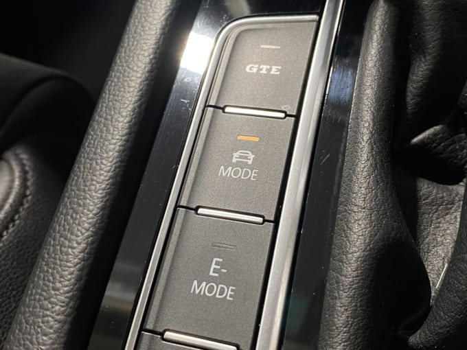 2025 Volkswagen Passat