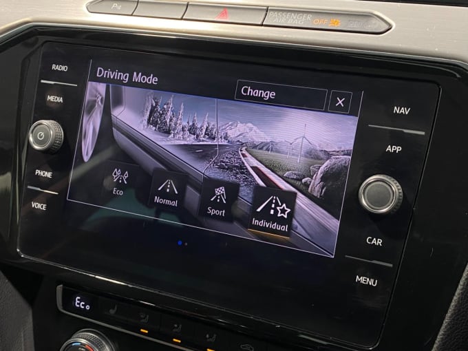 2025 Volkswagen Passat