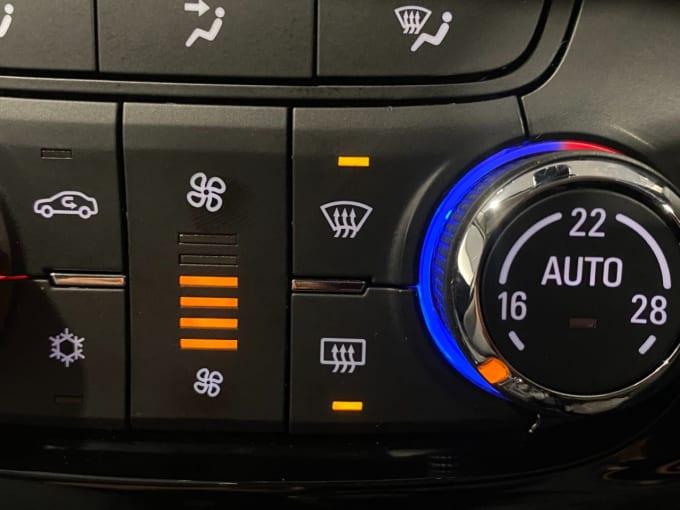2025 Vauxhall Mokka X