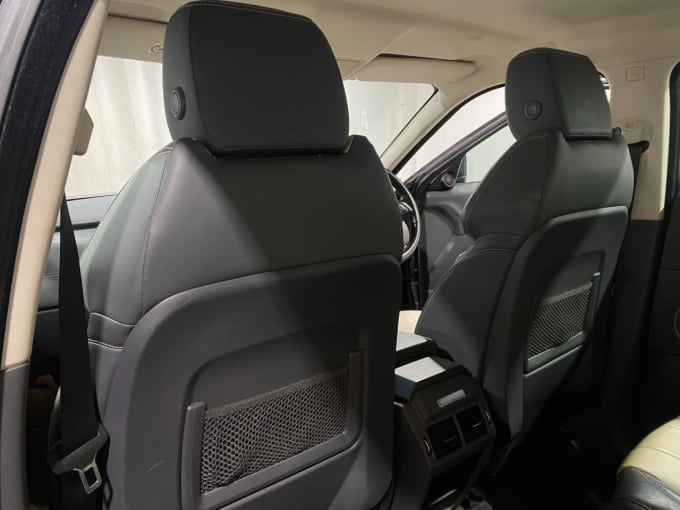 2025 Land Rover Range Rover Evoque