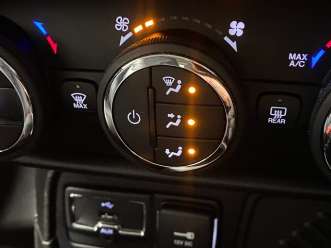 2025 Jeep Renegade