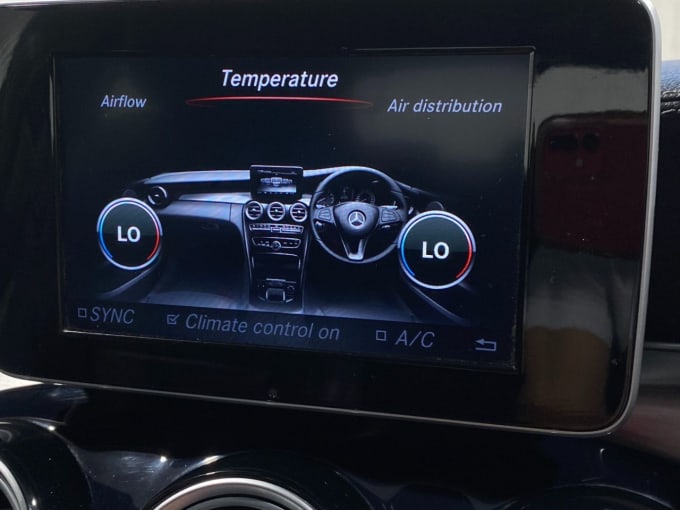 2025 Mercedes-benz C-class