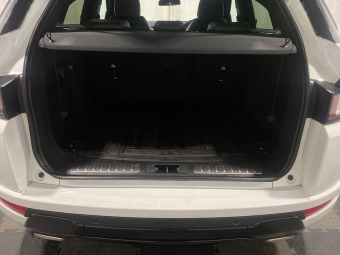 2025 Land Rover Range Rover Evoque