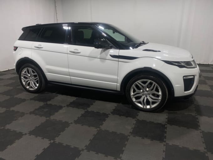 2025 Land Rover Range Rover Evoque