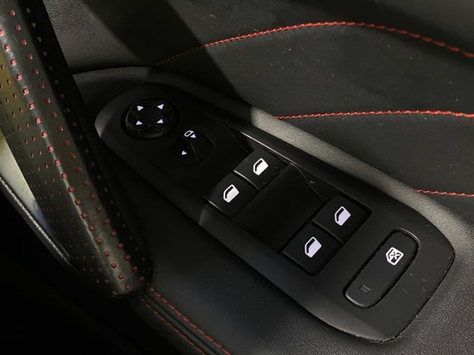 2025 Peugeot 308