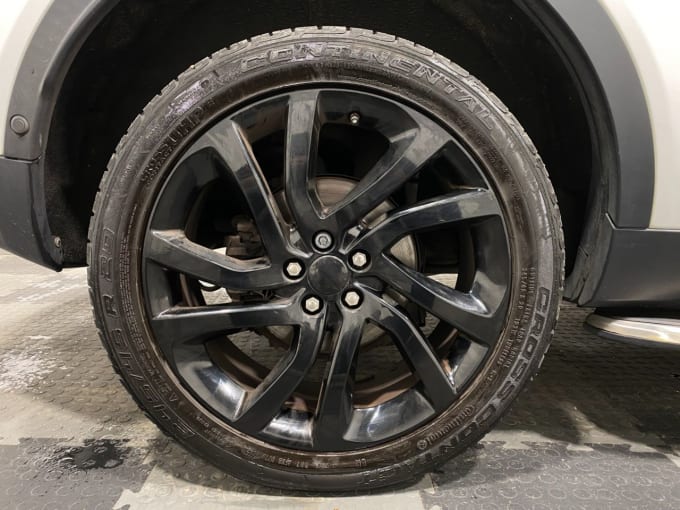 2025 Land Rover Discovery Sport
