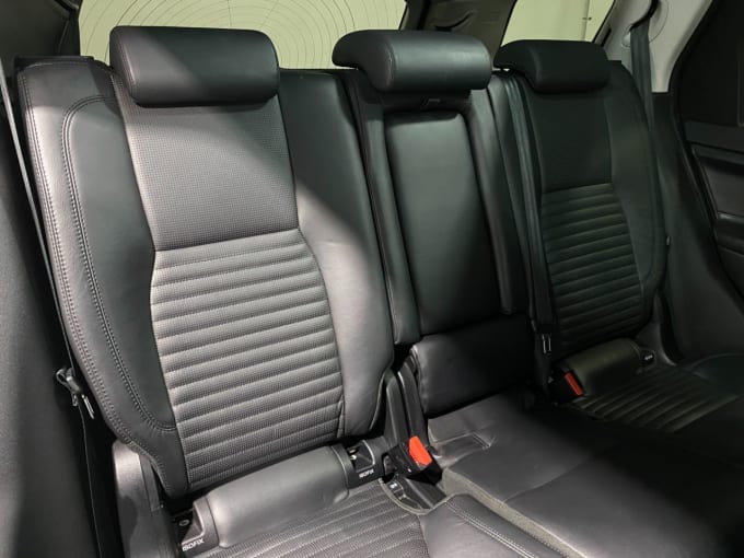 2025 Land Rover Discovery Sport