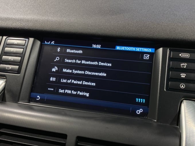2025 Land Rover Discovery Sport