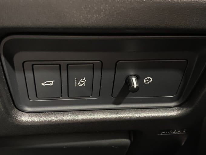 2025 Land Rover Discovery Sport