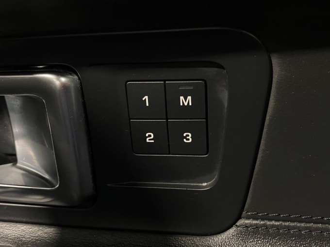 2025 Land Rover Discovery Sport