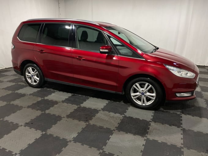 2025 Ford Galaxy