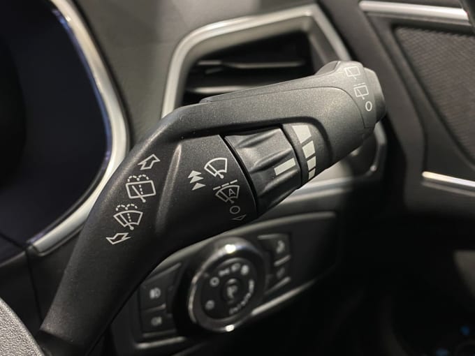 2025 Ford Galaxy