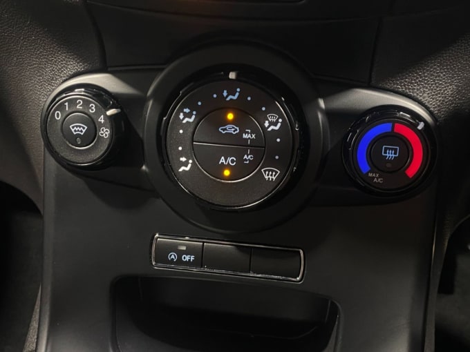 2025 Ford Fiesta