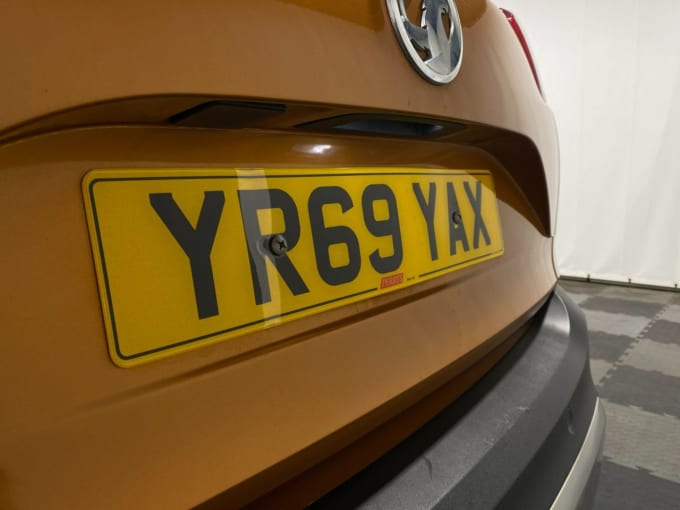 2025 Vauxhall Crossland X