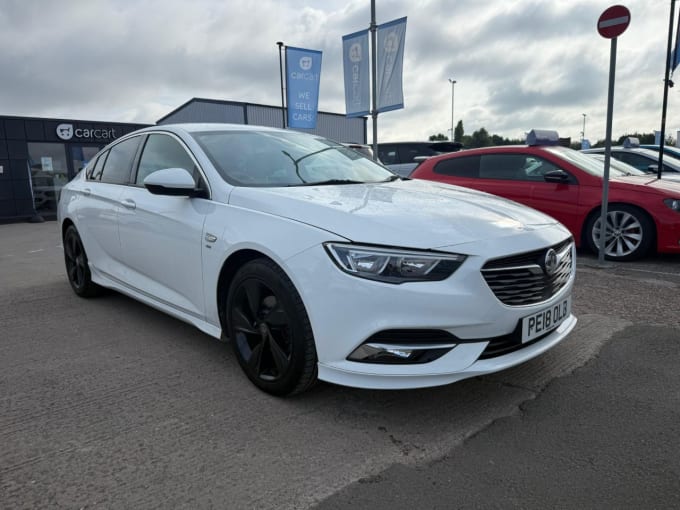 2025 Vauxhall Insignia