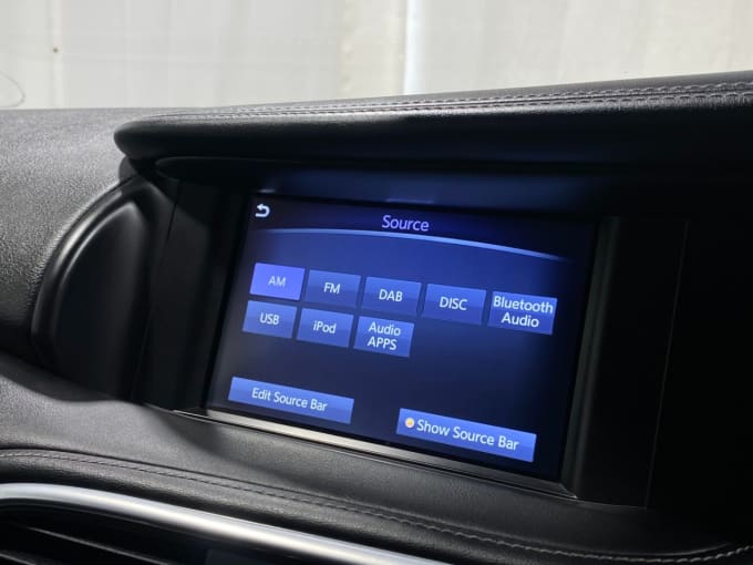2025 Infiniti Qx30