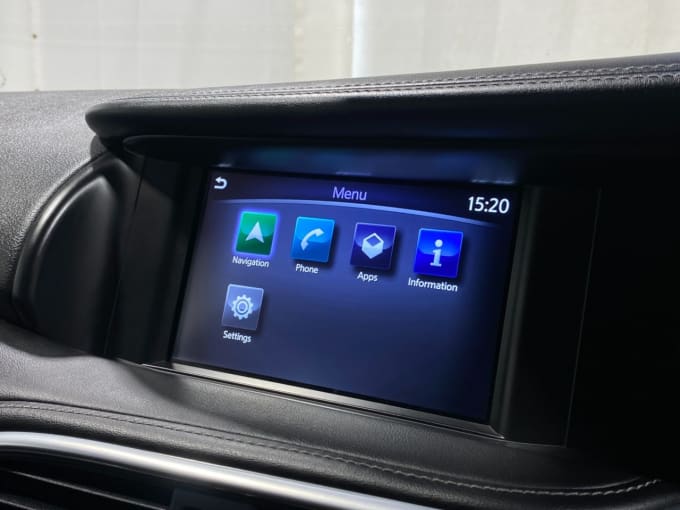 2025 Infiniti Qx30