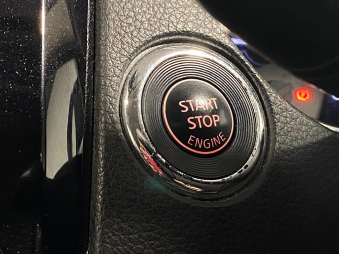 2017 Nissan Qashqai