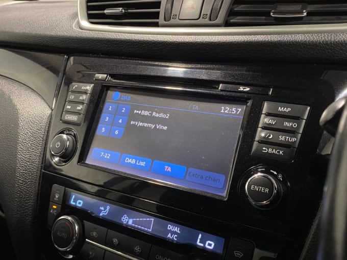 2017 Nissan Qashqai