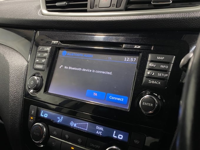 2017 Nissan Qashqai