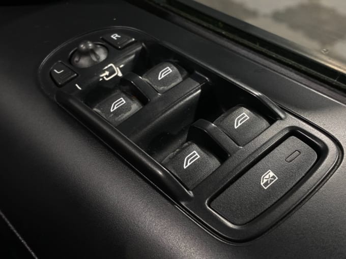 2013 Land Rover Freelander 2