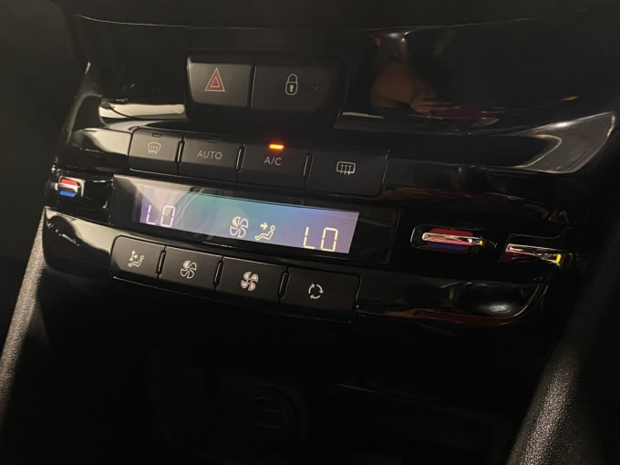 2025 Peugeot 2008